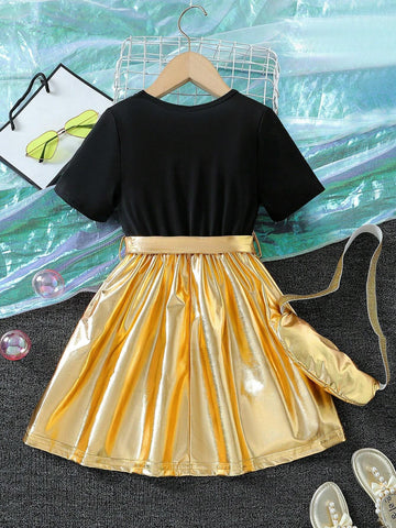 Young Girls' Summer New Cool Style Cartoon Character Print Faux Leather Patchwork Dress With Waist Belt, Including A Bag, 3pcs/Set