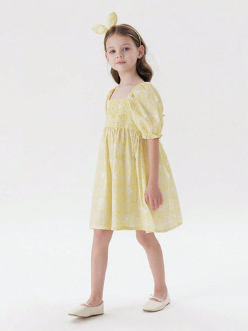 Young Girls' Sweet Fresh Bubble Sleeves Square Neck Floral Mini Dress (With Headband) For Summer