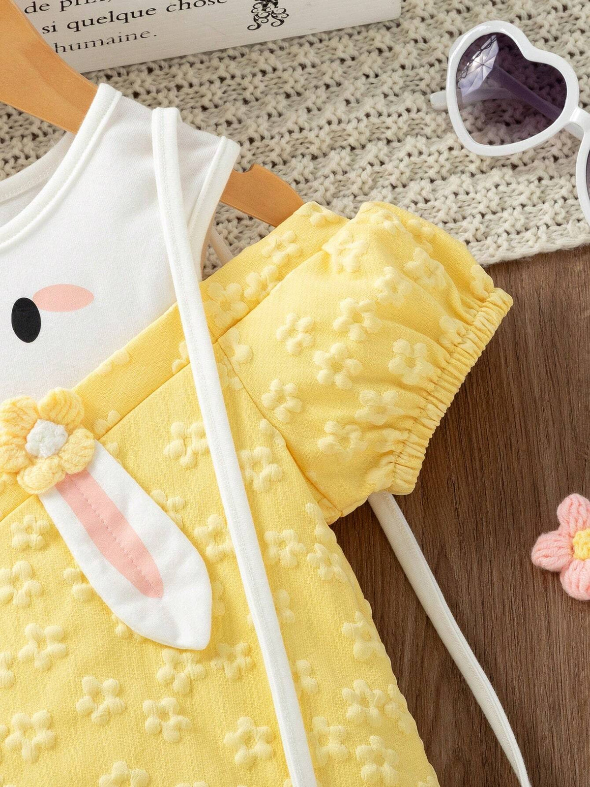 Young Girl's Sweet Lovely Cold Shoulder Short Sleeve Bubble Dress With Flower Jacquard, Cartoon Rabbit Print