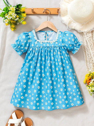 Young Girls Vacation Countryside Style Dress, Vintage Square Collar Contrast Lace Design, Daisy Floral Print, Suitable For Vacation