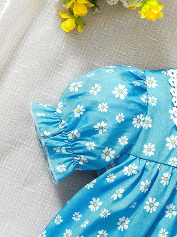 Young Girls Vacation Countryside Style Dress, Vintage Square Collar Contrast Lace Design, Daisy Floral Print, Suitable For Vacation