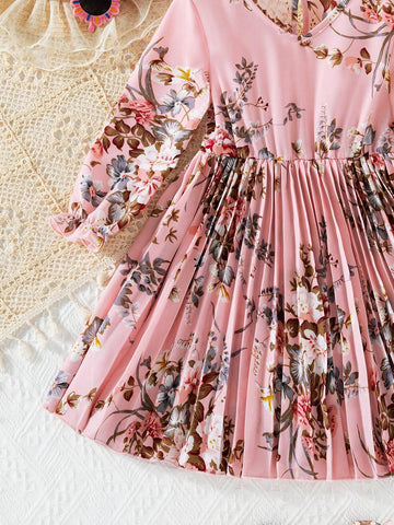 Young Girl's Vacation Floral Print V-Neck Bell Sleeve Pleated Hem Casual Dress