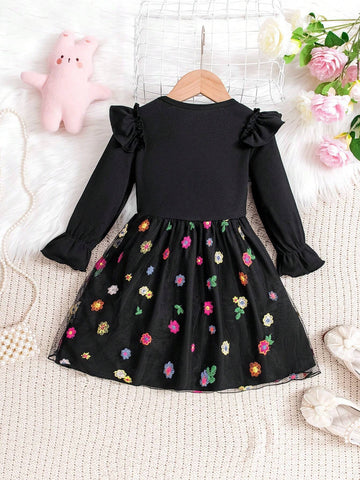 Young Girls' Vacation Knitted Round Neck Ruffle Trim Contrast Lace Embroidery Long Sleeve Dress