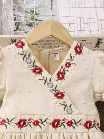 Young Girls' Vacation Leisure Textured Floral Embroidery Bubble Sleeve Dress