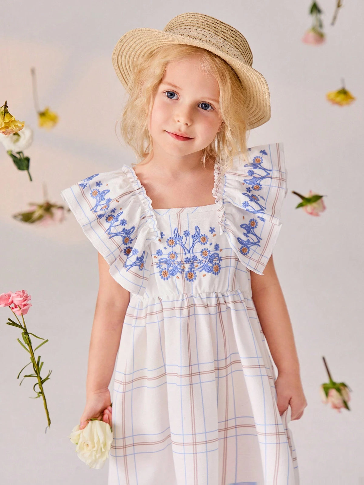 Young Girls Vintage Style Embroidered Dress For Spring/Summer