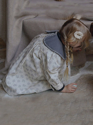 Young Girl's Vintage Style Floral Print Dress With Unique Design