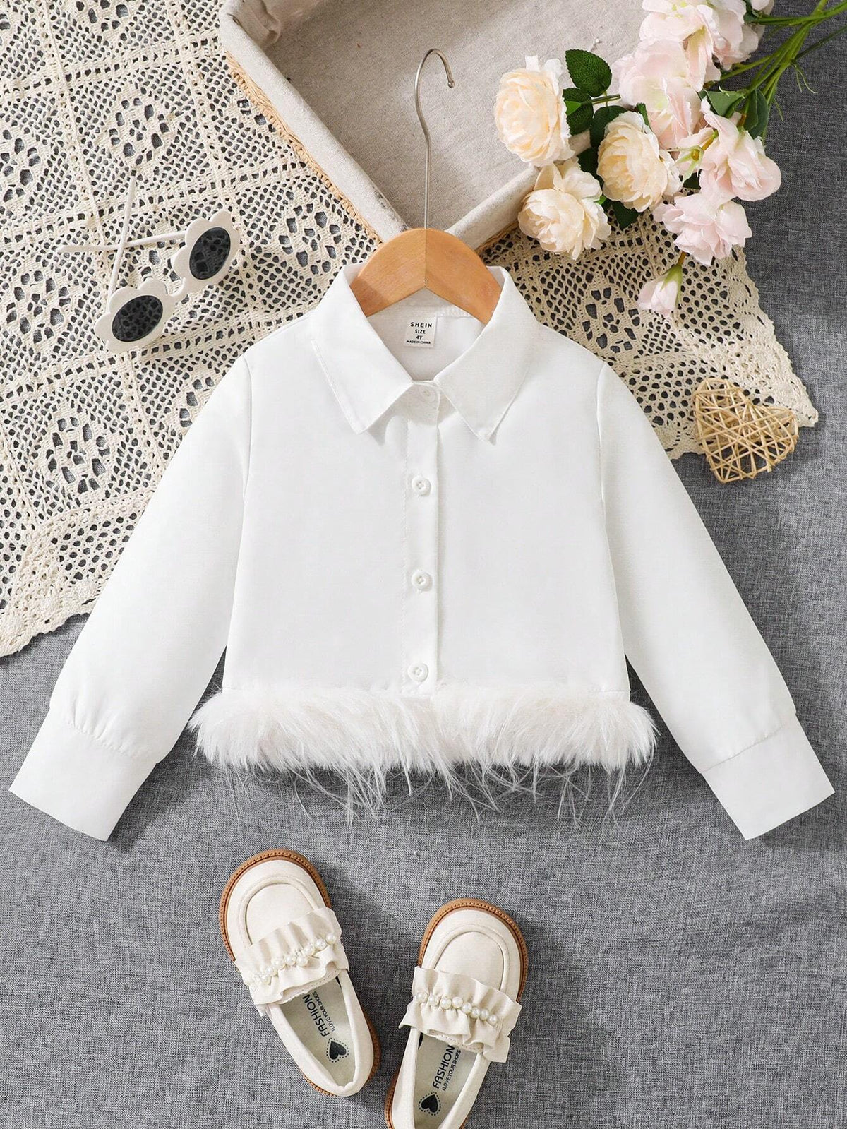 Young Girls' White Button-Up Shirt With Patchwork Faux Fur Long Sleeves
