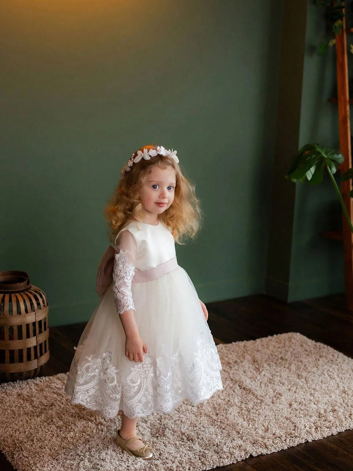 Young Girls White Lace Long Sleeves Special Occasion Baby Birthday Dress