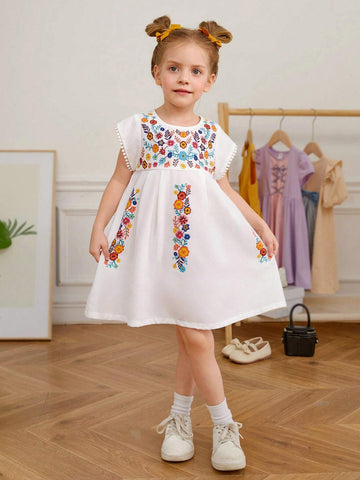 Young Girl's Woven Ditsy Floral Round-Neck Fringed Casual Vacation Dress