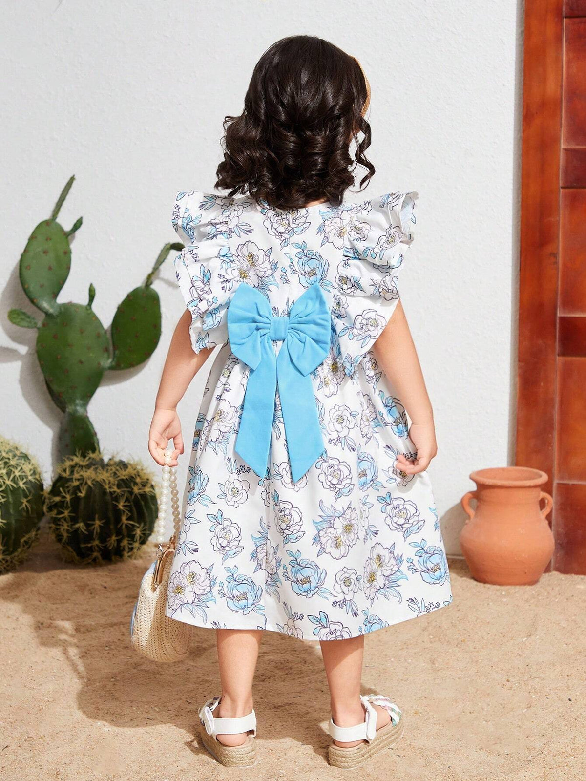 Young Girl's Woven Floral Print Round Neck Ruffle Trim Loose Casual Dress