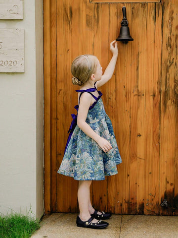 Young Girl's Woven Jacquard Sleeveless Dress With Big Bow-Knot And Elegant Design
