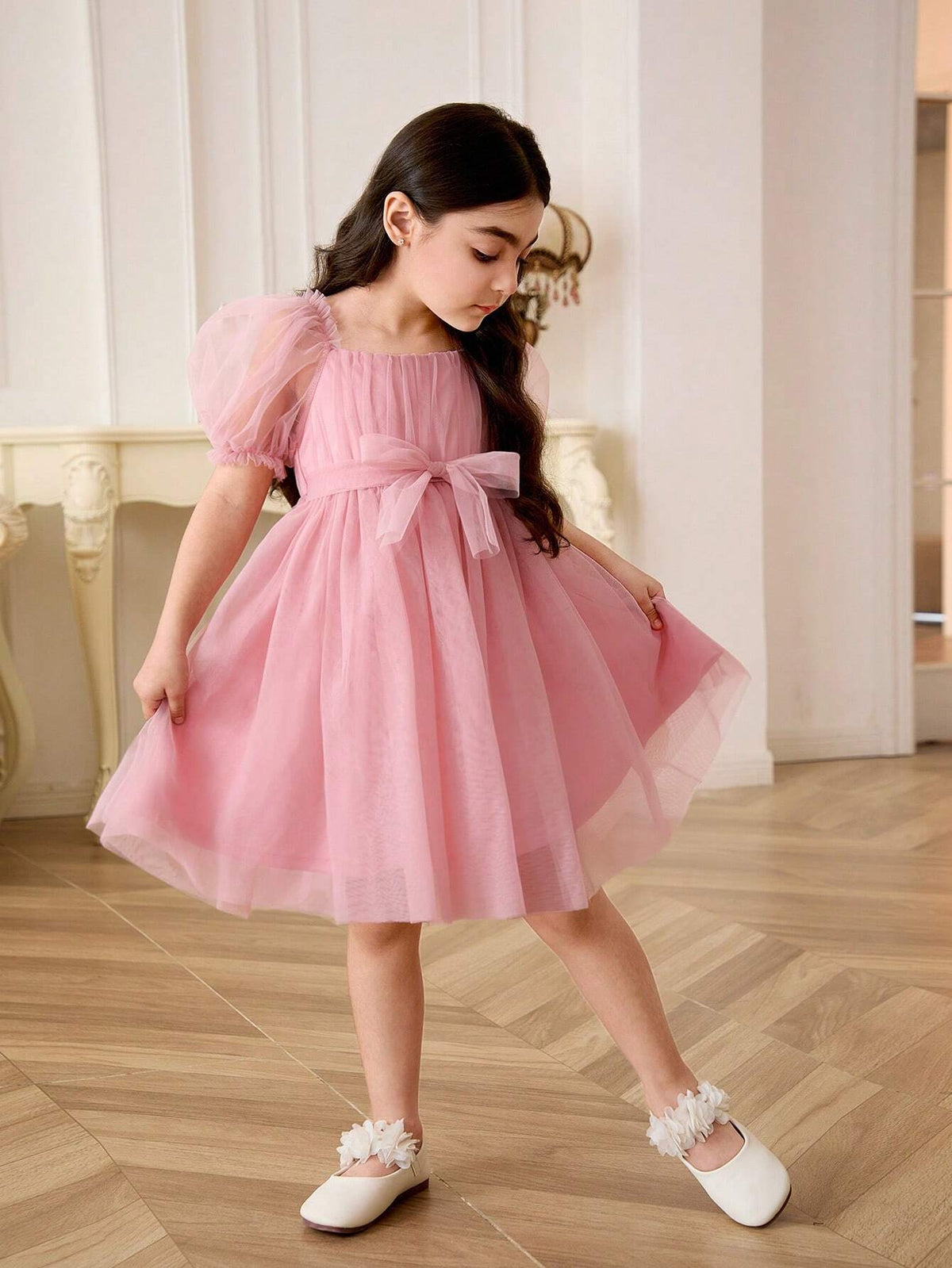 Young Girl's Woven Solid Color Elegant Mesh Ruffle Bubble Sleeve Belted Dress
