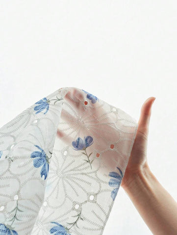 Women's Vintage Loose V-Neck Sleeveless Embroidery Floral Print White Blouse,