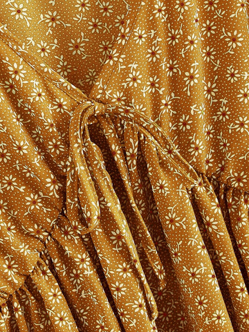 Ditsy Floral Knotted Peplum Top