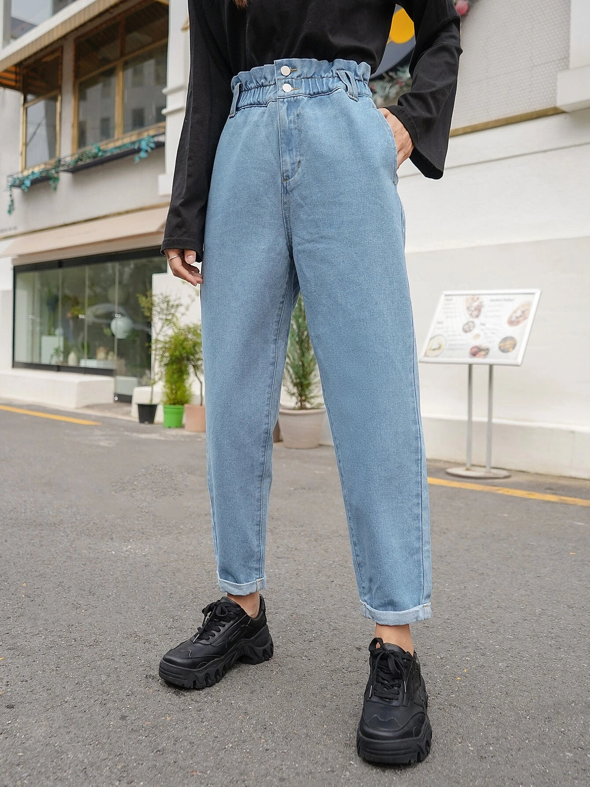 DAZY Paperbag Waist Tapered Jeans