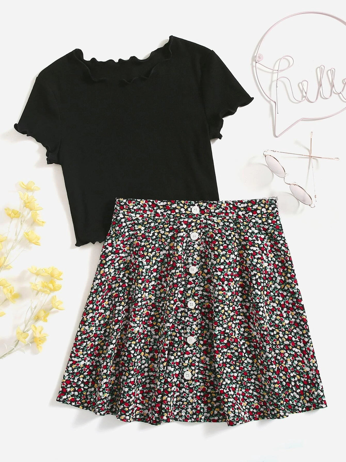 Teen Girls Lettuce Trim Tee & Ditsy Floral Print Skirt