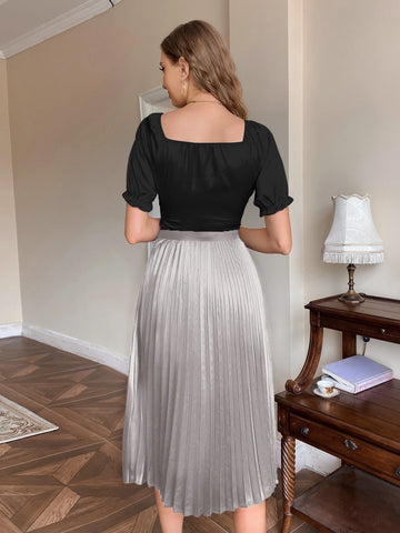 Solid Pleated Skirt