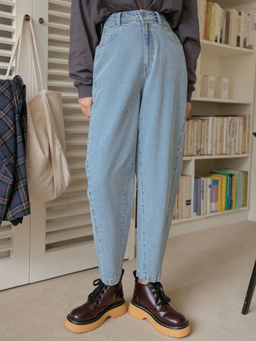 DAZY High Waist Slant Pocket Mom Fit Jeans