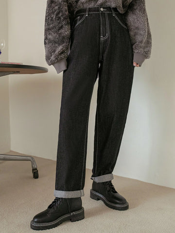 DAZY Slant Pocket Top-stitching Straight Leg Jeans