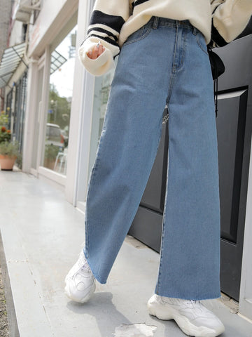 DAZY Wide Leg Pocket Detail Jeans