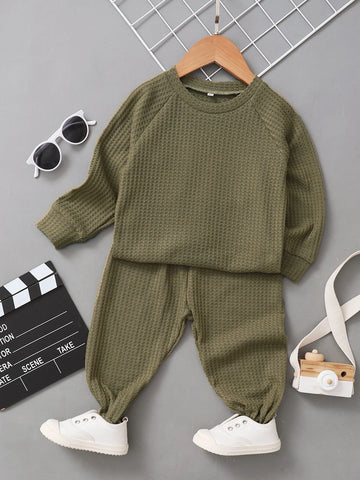 Toddler Boys Raglan Sleeve Waffle Knit Pullover & Sweatpants