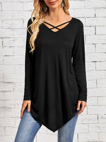 EMERY ROSE Criss Cross Front Bandana Hem Tee