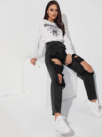 Cut Out Ripped Frayed Carrot Jeans