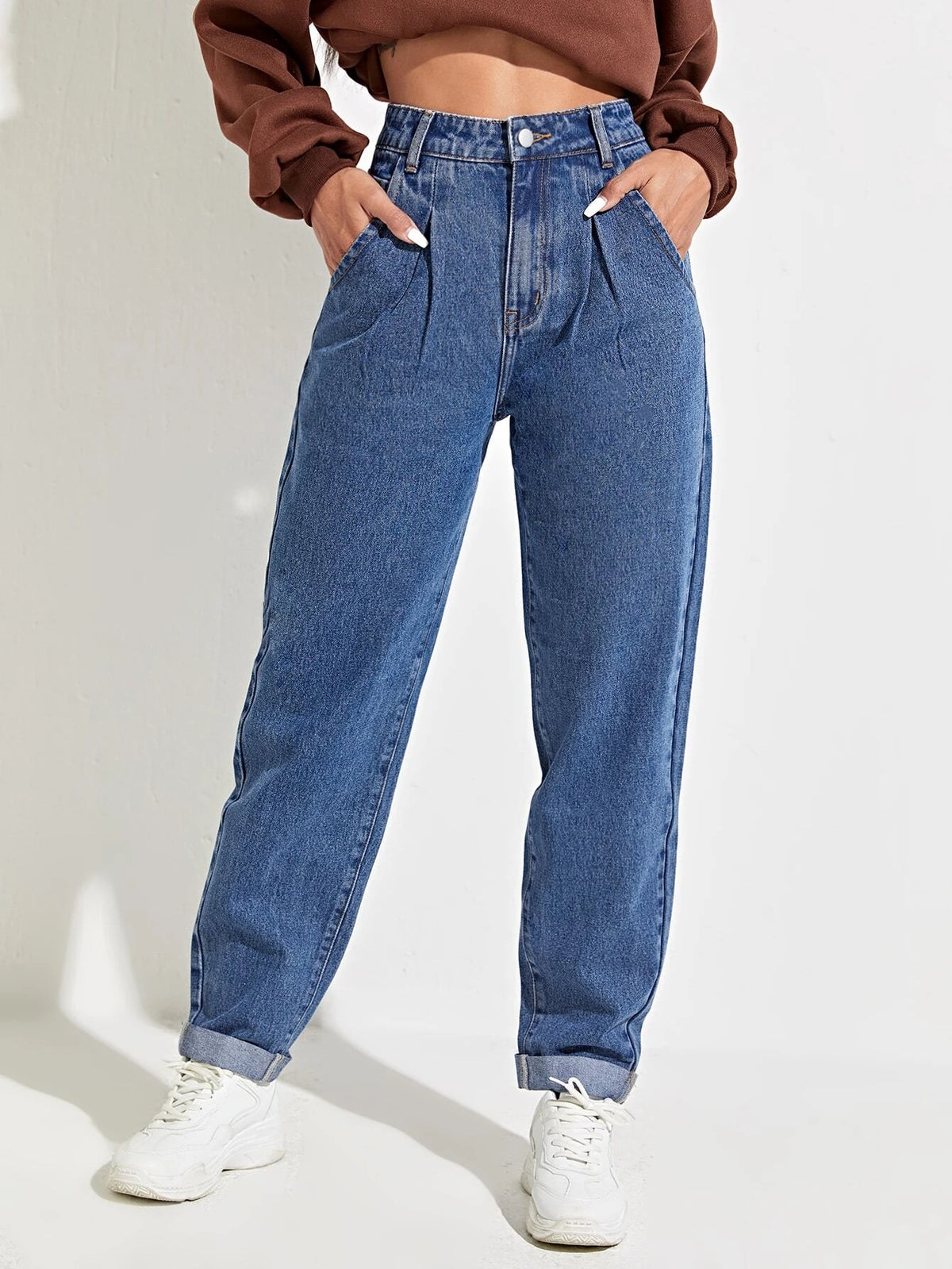 Slant Pocket Mom Fit Jeans