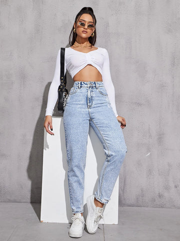 Zipper Fly Tapered Jeans