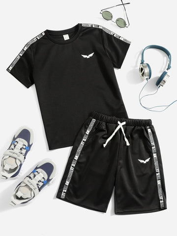 Boys Slogan Tape Tee & Drawstring Waist Shorts