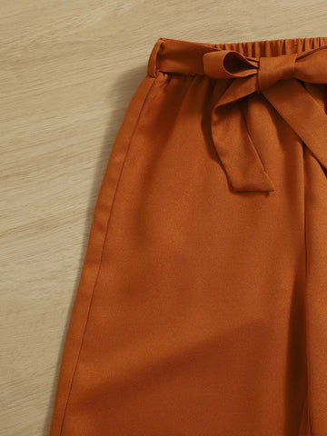 Girls Figure & Letter Graphic Tee and Self Belted Pants