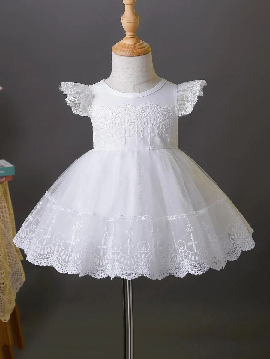 Baby Contrast Guipure Lace Ruffle Sleeve Mesh Overlay Gown Dress