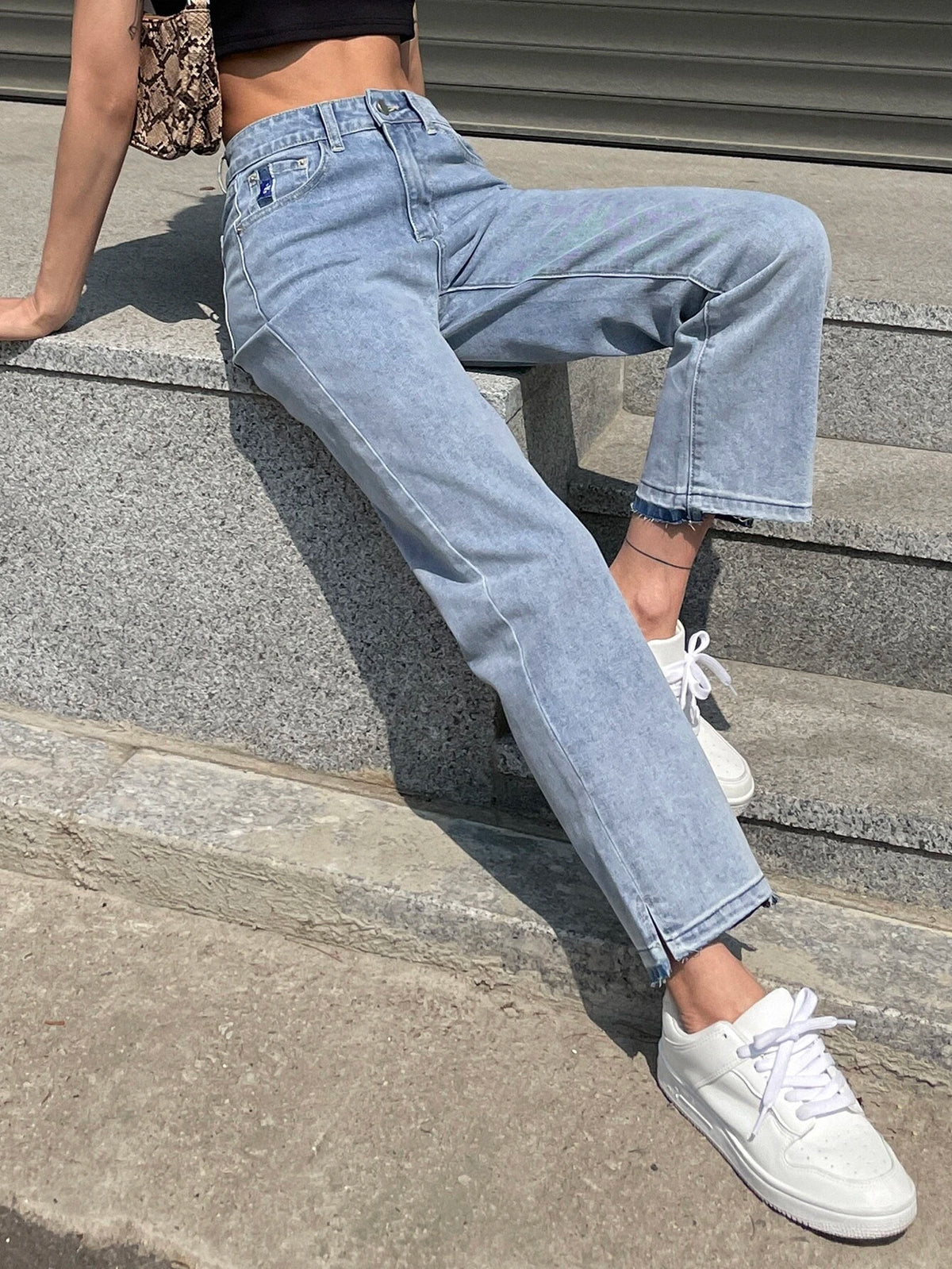 DAZY Split Hem Straight Leg Jeans
