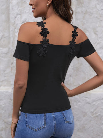 EMERY ROSE Appliques Cold Shoulder Tee