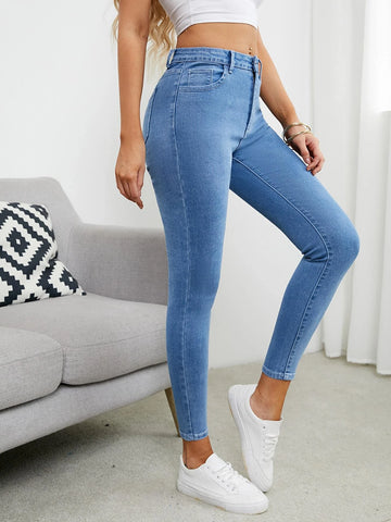 PETITE Solid Zipper Fly Skinny Jeans