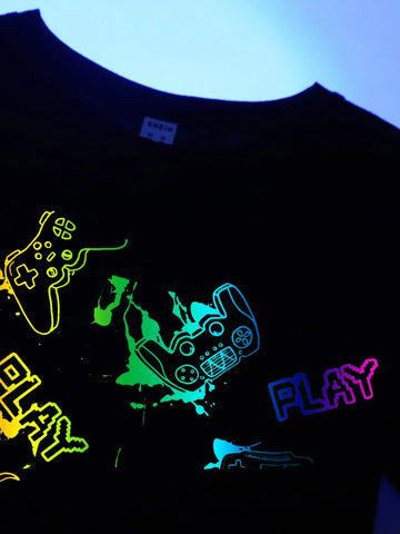 Boys Letter & Cartoon Graphic Tee And Elastic Waist Shorts