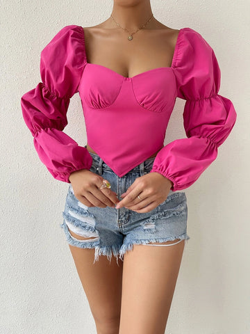 Shirred Back Sweetheart Neck Gathered Sleeve Bandana Hem Crop Blouse