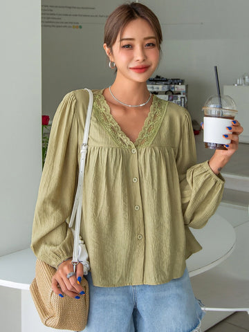 DAZY Contrast Lace Lantern Sleeve Blouse