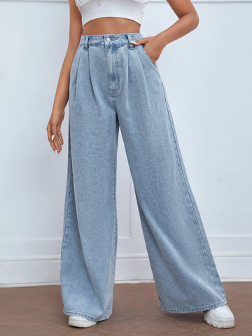 Pleated Detail Wide Leg Jeans