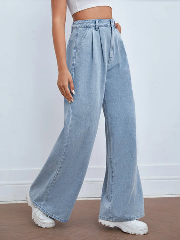 Pleated Detail Wide Leg Jeans