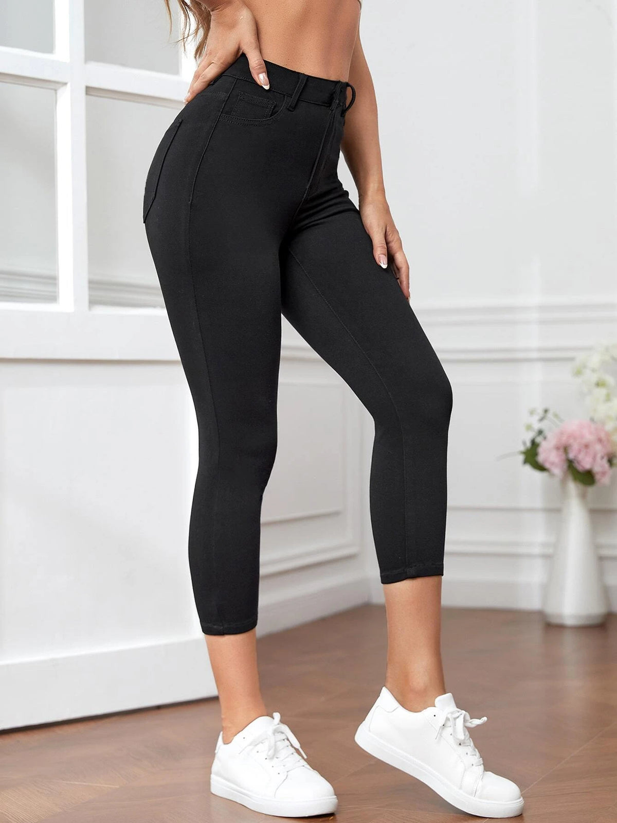 Zipper Fly Capri Skinny Jeans