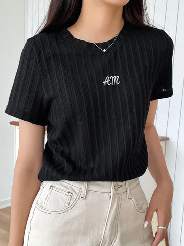 DAZY Letter Embroidery Rib-knit Tee