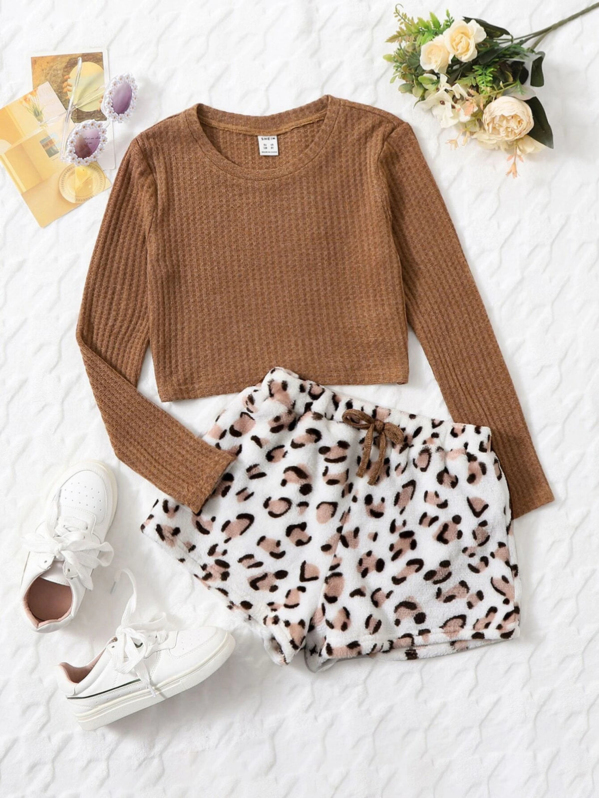 Girls Solid Waffle Knit Tee & Leopard Shorts