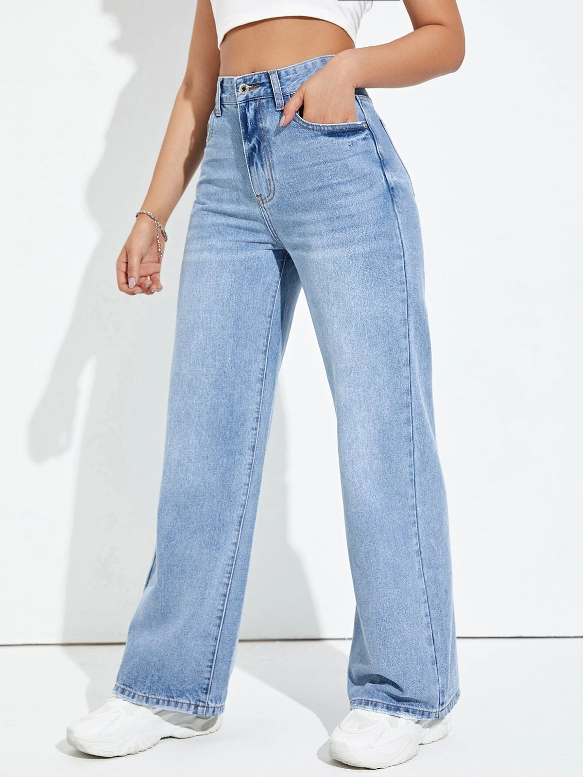 Light Wash Wide Leg Jeans