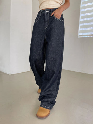 DAZY Top-stitching Slant Pocket Straight Leg Jeans