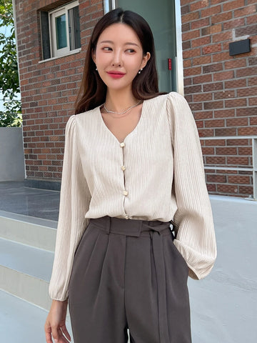 DAZY V Neck Lantern Sleeve Blouse