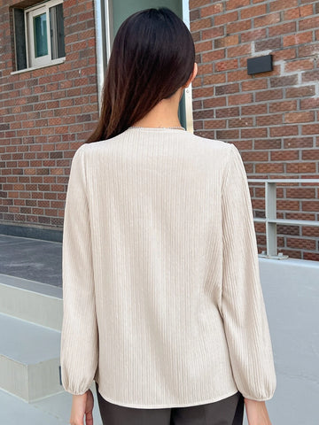 DAZY V Neck Lantern Sleeve Blouse