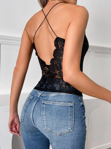 Crisscross Back Scallop Trim Cami Top