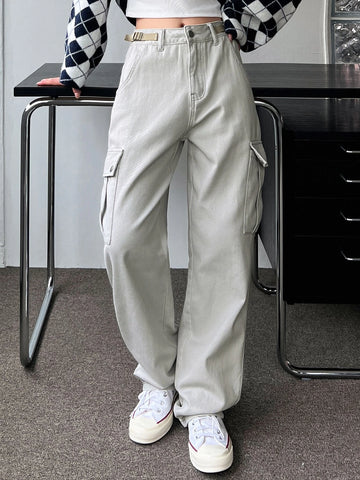 DAZY Buckle Waist Flap Pocket Cargo Jeans