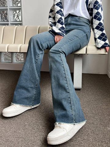 DAZY Raw Trim Bootcut Leg Jeans